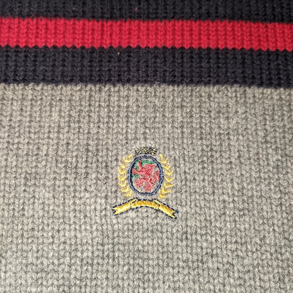 Tommy hilfiger sweater - Picture 3 of 13